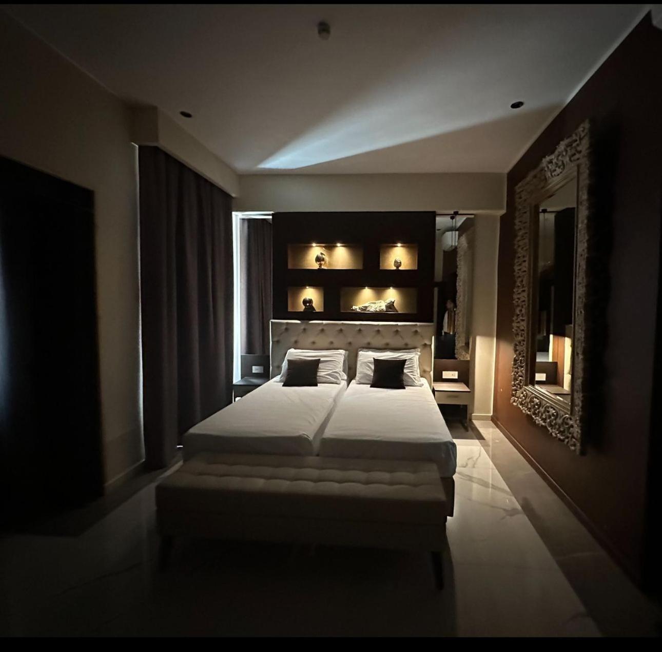 Adelaide Suite Dreams Рим Екстер'єр фото