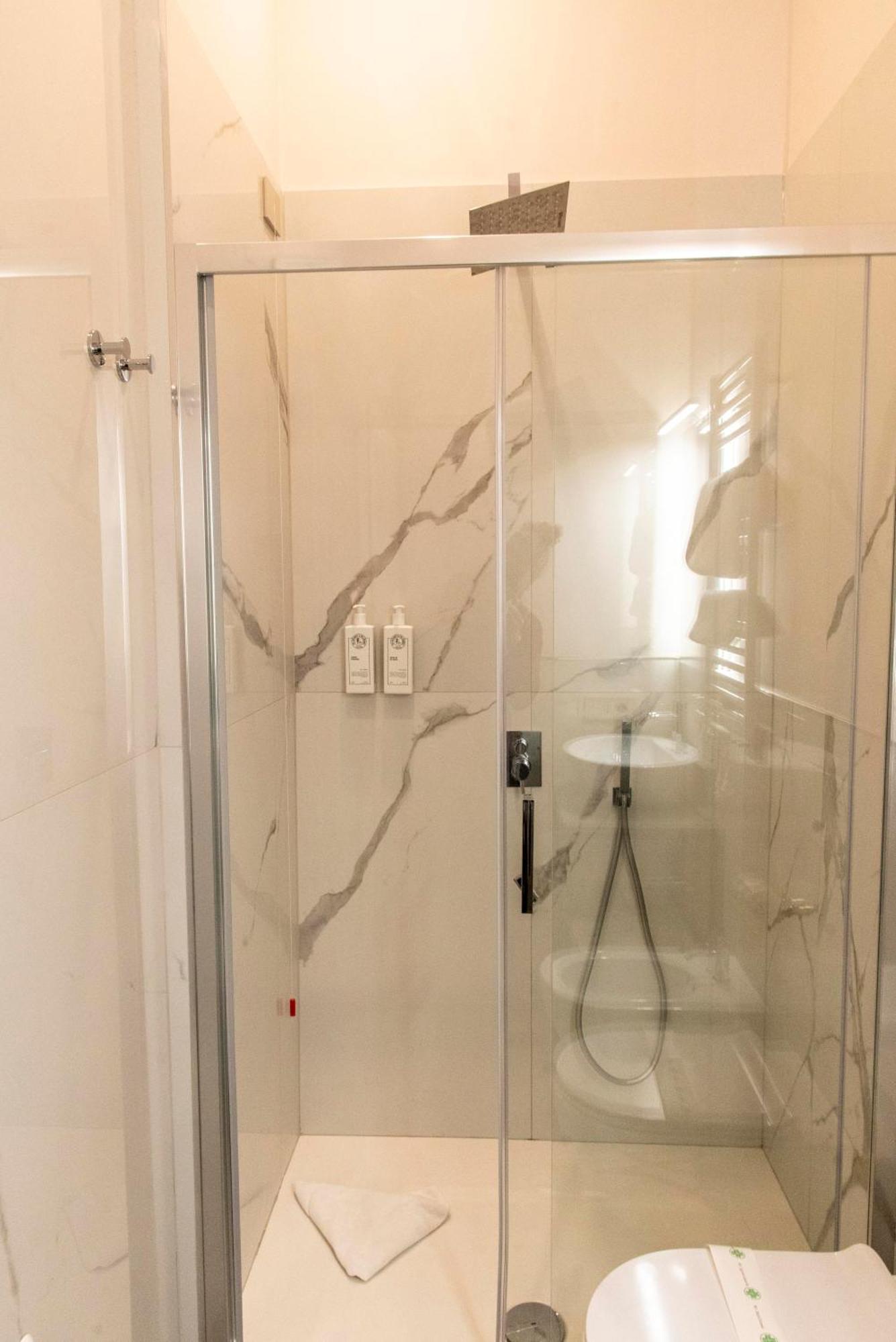 Adelaide Suite Dreams Рим Екстер'єр фото