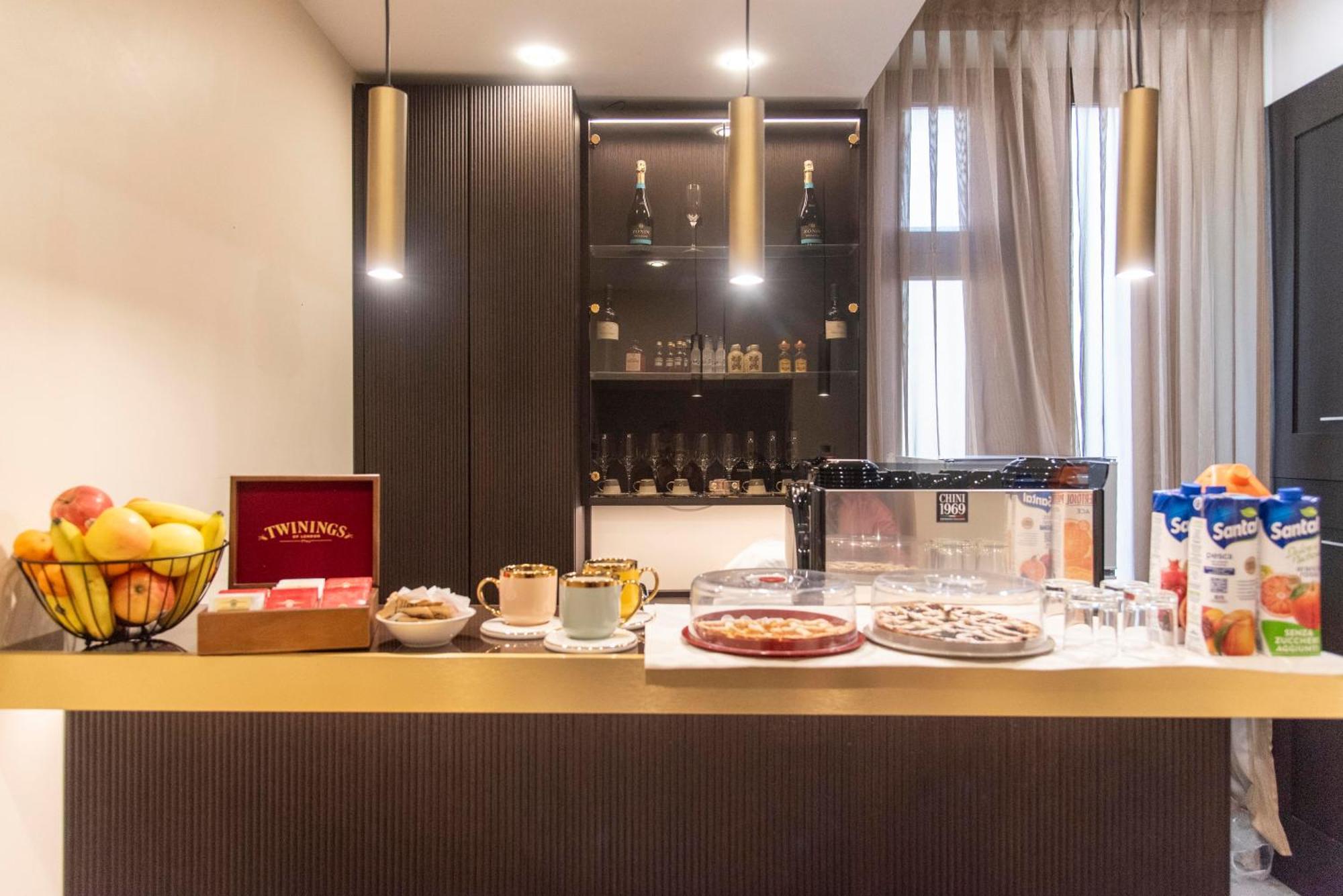 Adelaide Suite Dreams Рим Екстер'єр фото